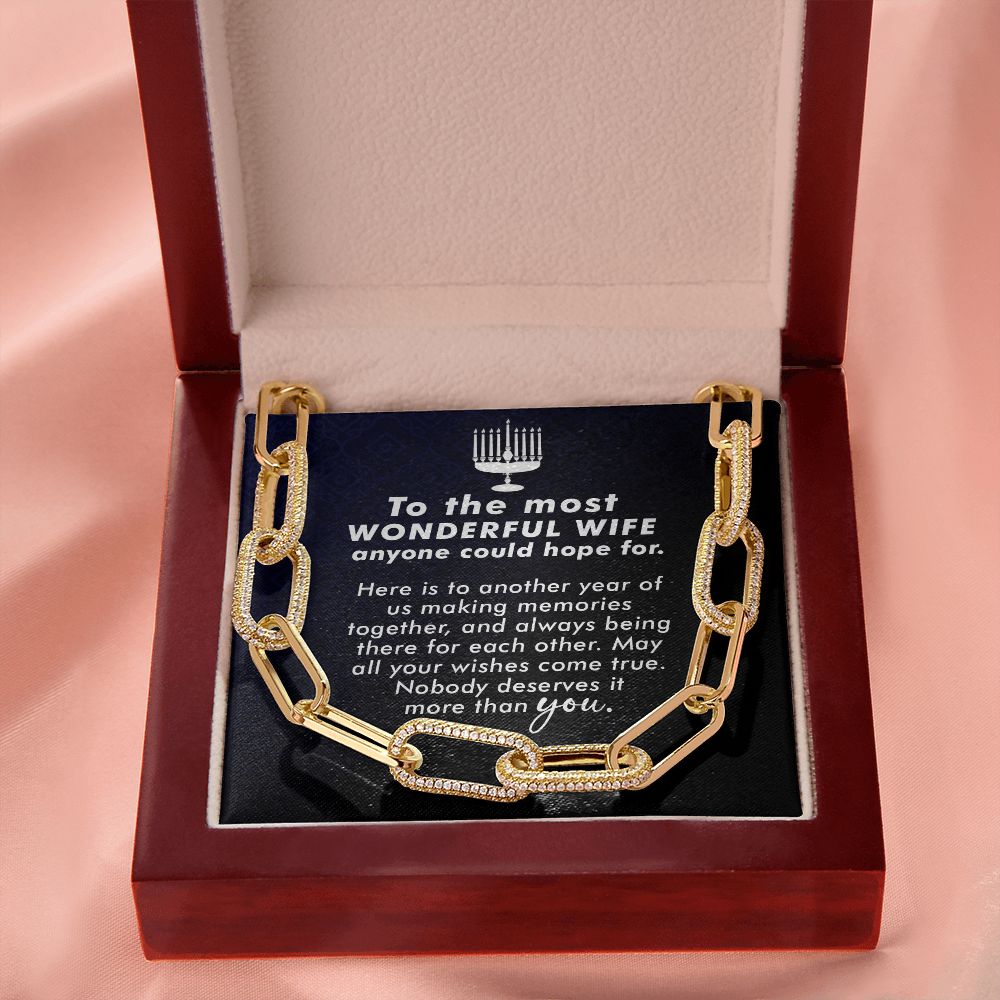 To My Wife | To The most Wonderful Wife - Forever Linked Necklace