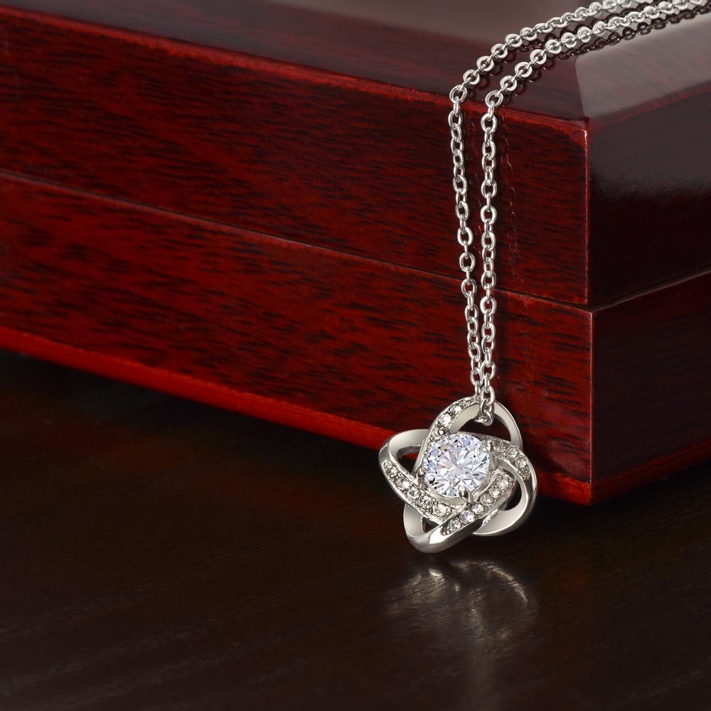 To My Sister | The Friend of My Heart - Love Knot Necklace