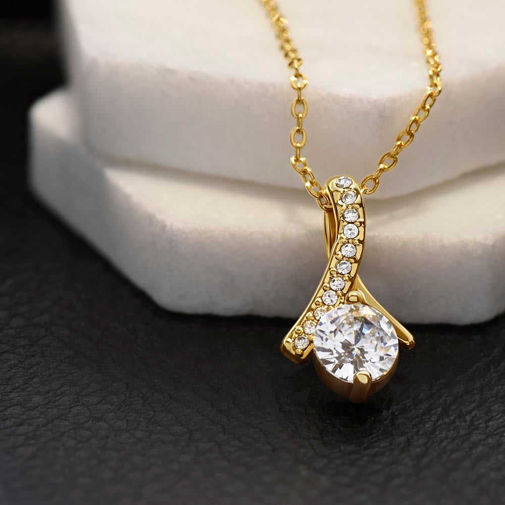 In Memory of Your Aunt | Celebrating the life of a cherished Aunt - Alluring Beauty Necklace