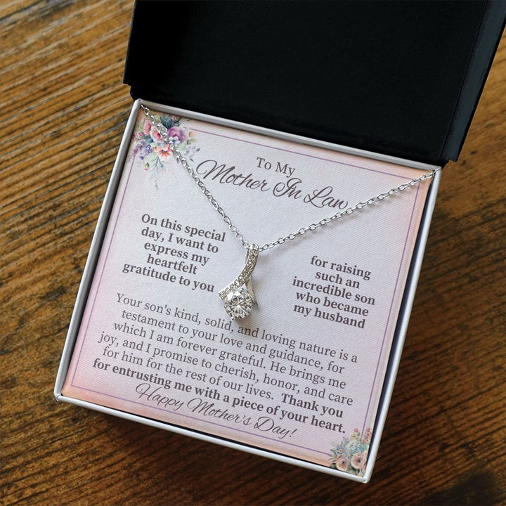 To My Mother-in-Law | Thank you for entrusting me with a piece of your Heart - Alluring Beauty Necklace