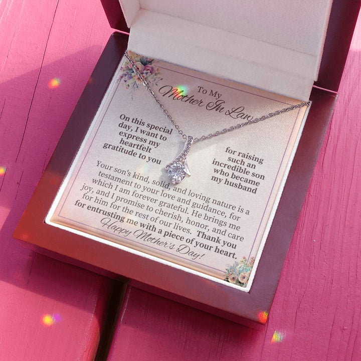 To My Mother-in-Law | Thank you for entrusting me with a piece of your Heart - Alluring Beauty Necklace