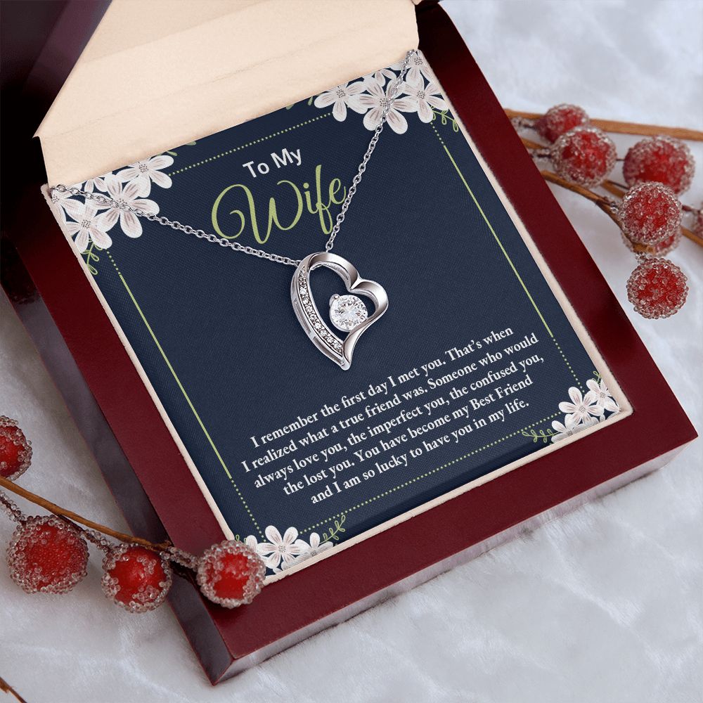 To My Wife | I remember the day I first met you - Forever Love Necklace