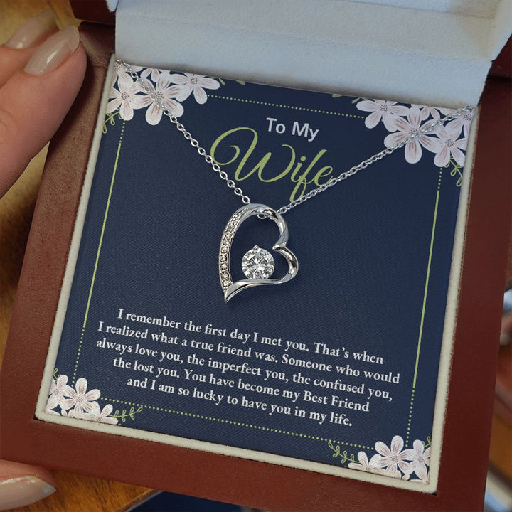 To My Wife | I remember the day I first met you - Forever Love Necklace
