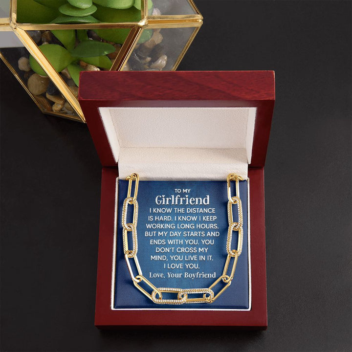 To My Girlfriend | I know the distance is hard - Forever Linked Necklace