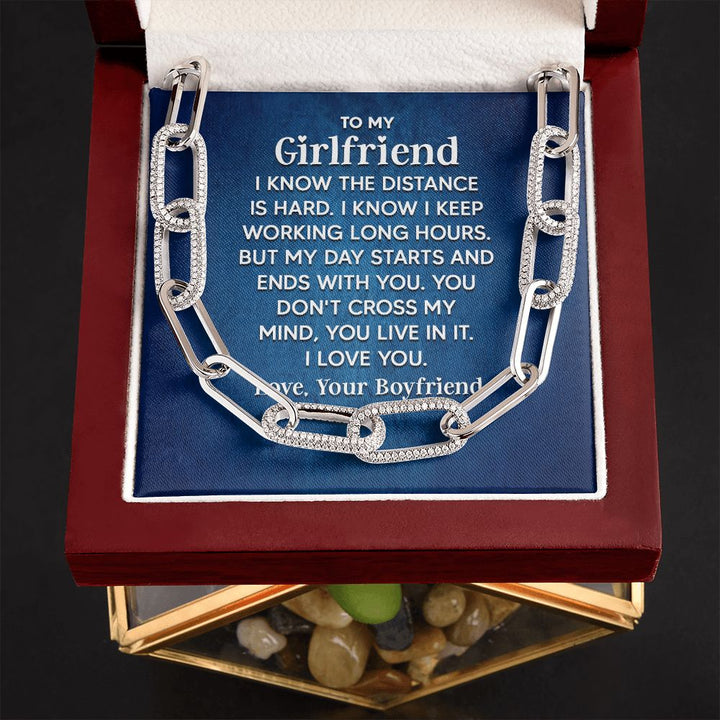 To My Girlfriend | I know the distance is hard - Forever Linked Necklace
