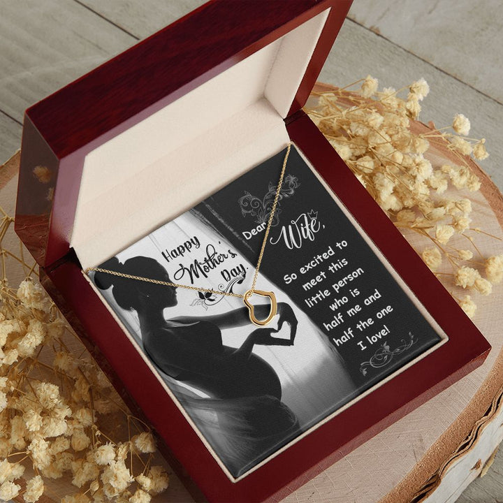 To My Wife | Pregnant Wife - Delicate Heart Necklace