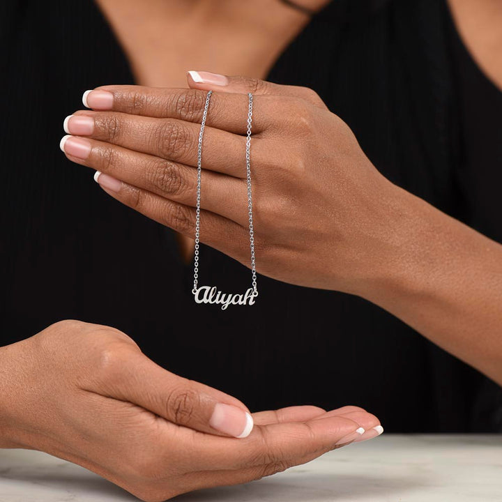 To My Everything | My Favorite name to see appear on my phone - Personalized Name Necklace