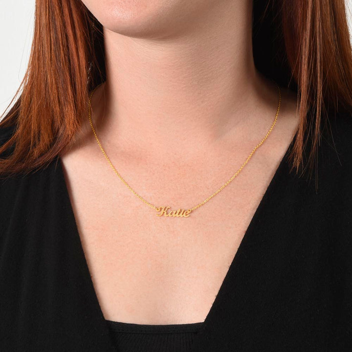 To My Wife | A Cute, Loving and Generous - Personalized Name Necklace