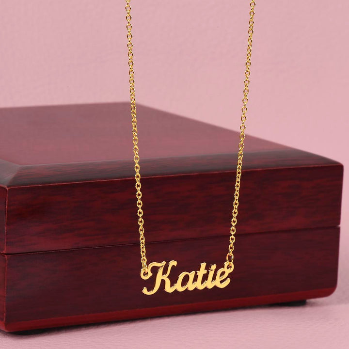 To My Wife | A Cute, Loving and Generous - Personalized Name Necklace