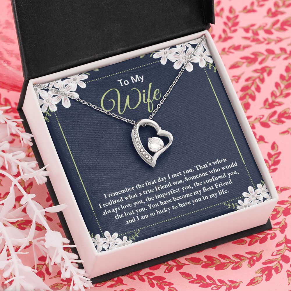 To My Wife | I remember the day I first met you - Forever Love Necklace